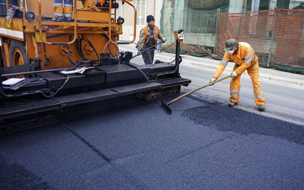 Asphalt Overlaying in Castle Rock